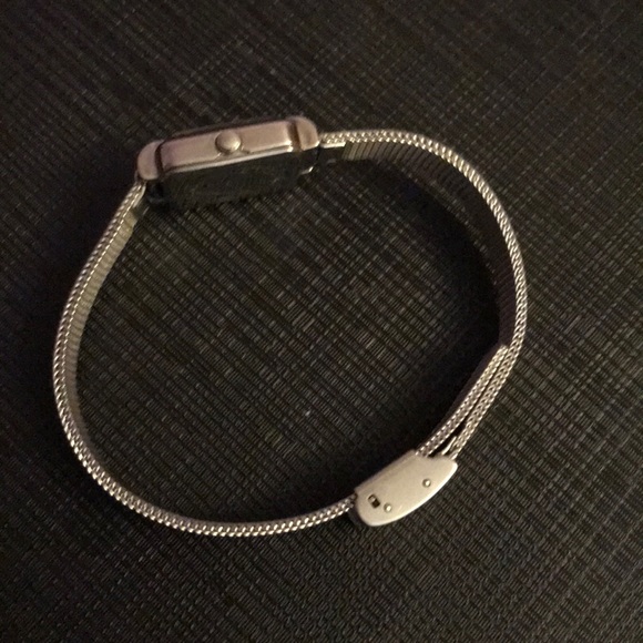 GUESS watch - Picture 3 of 5